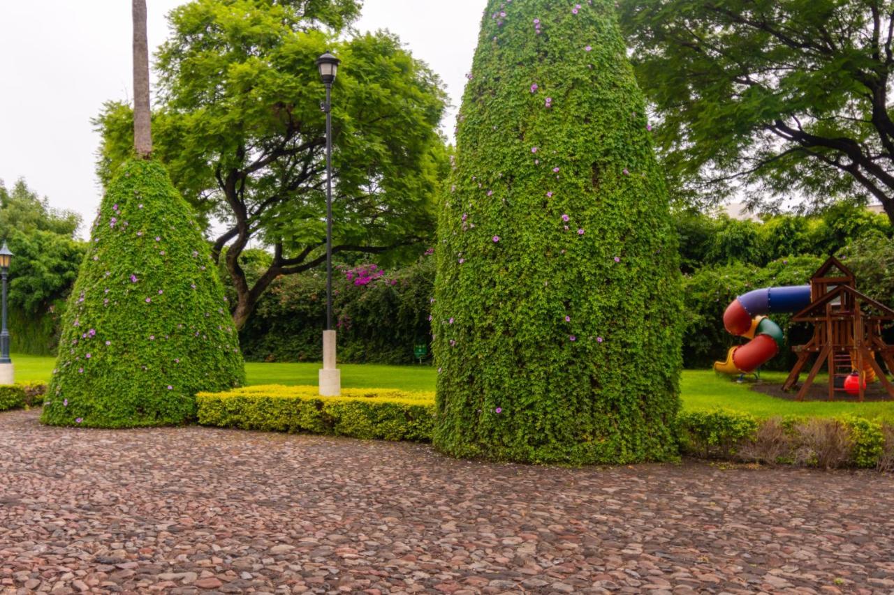 Hotel Flamingo Inn Querétaro Zewnętrze zdjęcie
