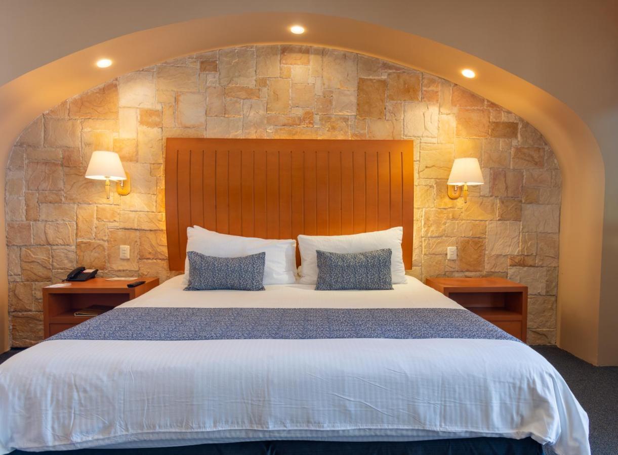 Hotel Flamingo Inn Querétaro Zewnętrze zdjęcie