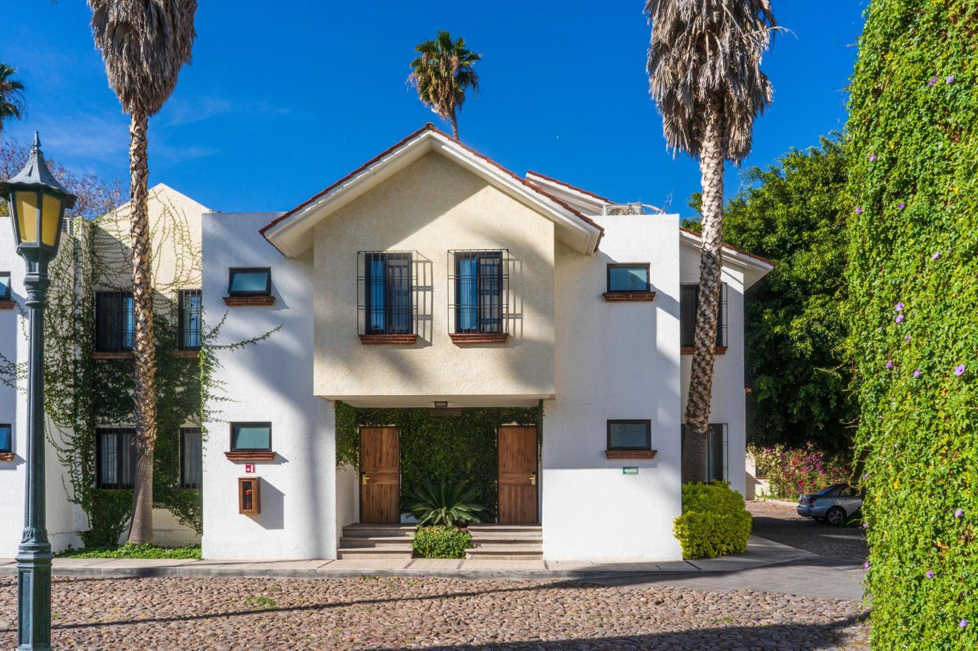 Hotel Flamingo Inn Querétaro Zewnętrze zdjęcie
