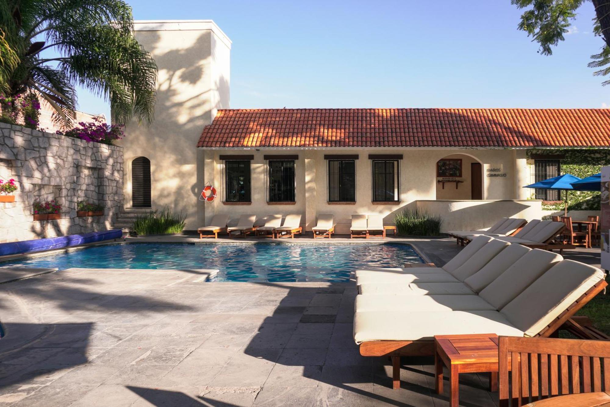 Hotel Flamingo Inn Querétaro Zewnętrze zdjęcie